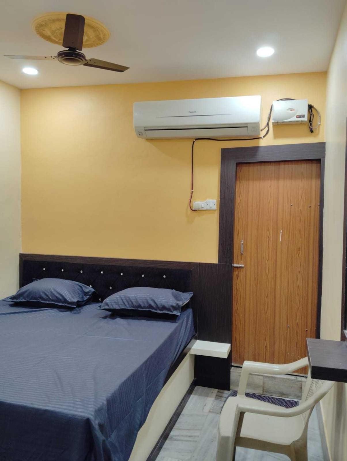 SPOT ON 76575 Tulsi Guest House Brahmapur Extérieur photo