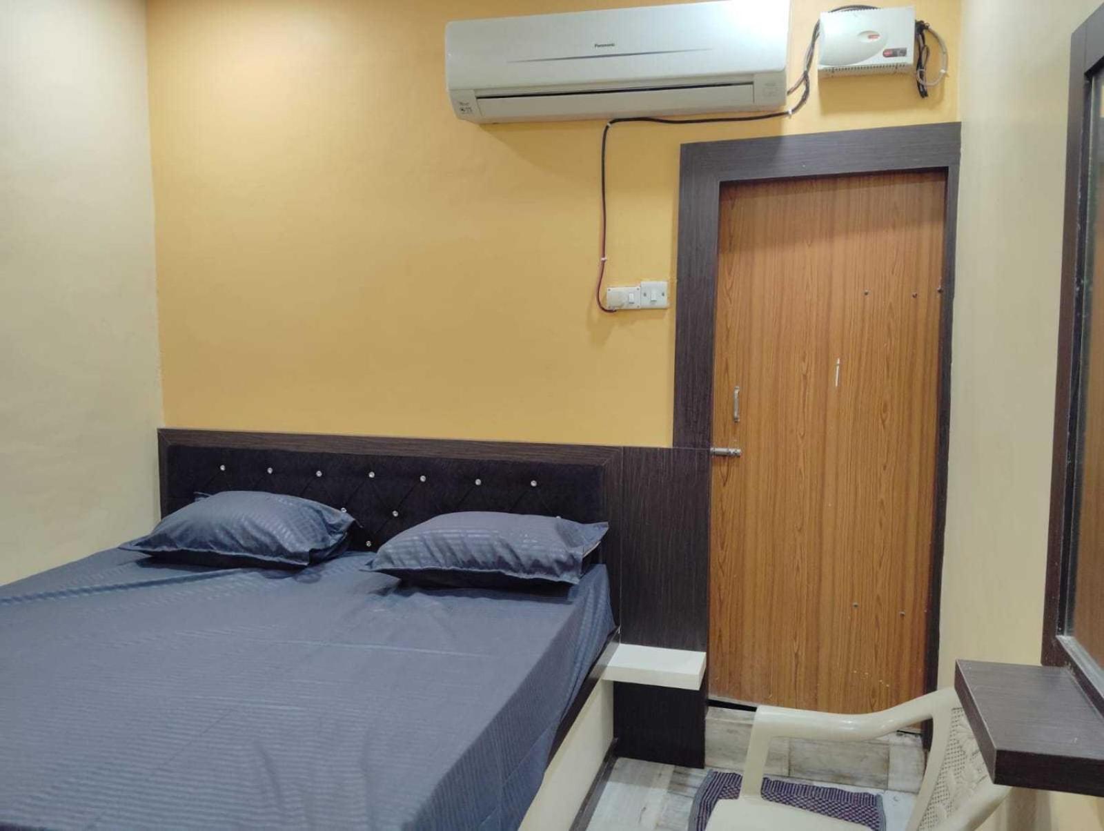 SPOT ON 76575 Tulsi Guest House Brahmapur Extérieur photo